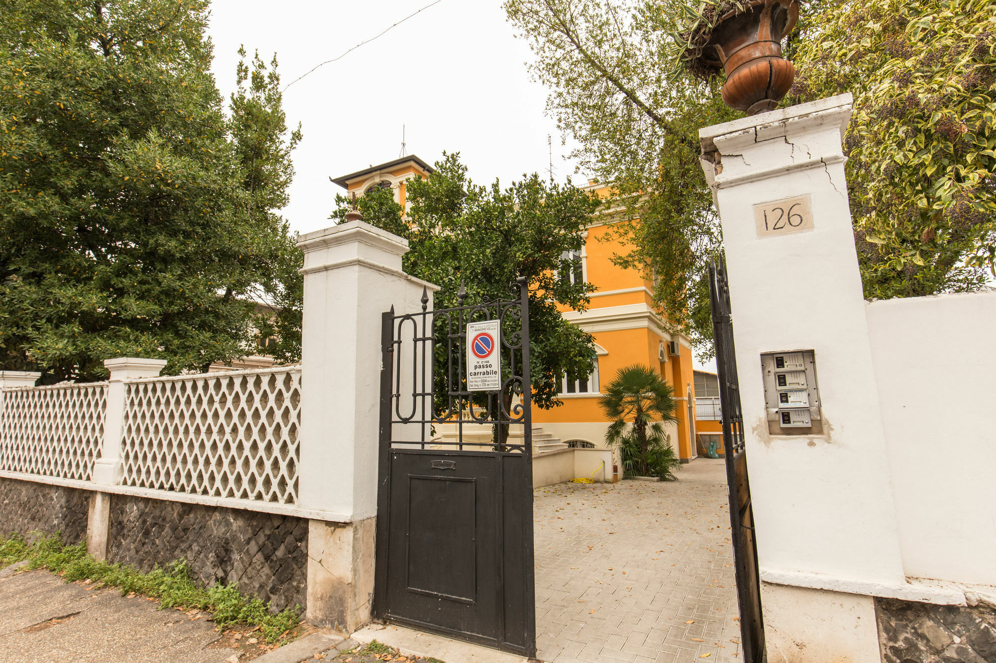 Relais La Torretta Bed & Breakfast Roma Ngoại thất bức ảnh